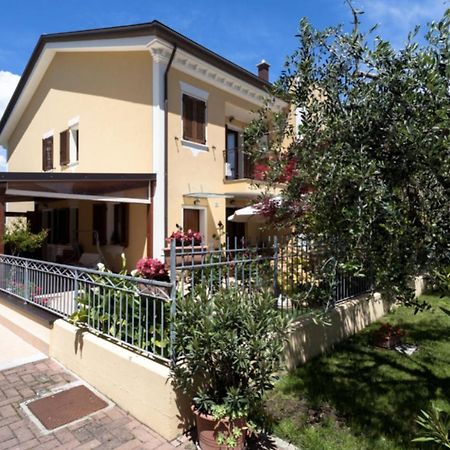 Ferienwohnung Relax In Collina Misano Adriatico Exterior foto