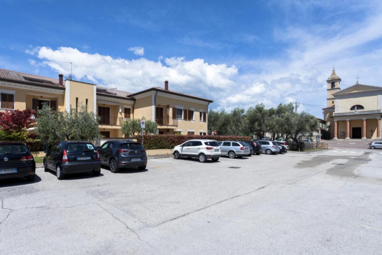 Ferienwohnung Relax In Collina Misano Adriatico Exterior foto