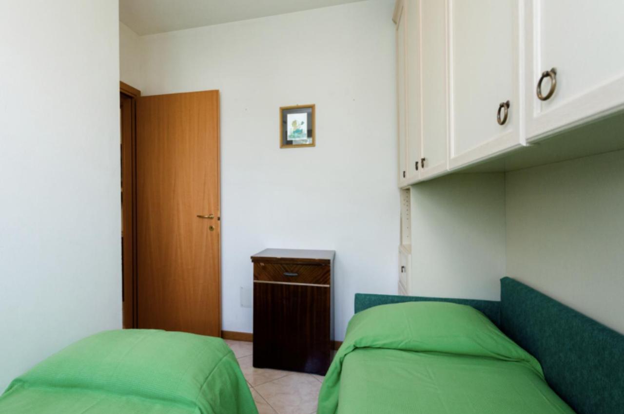 Ferienwohnung Relax In Collina Misano Adriatico Exterior foto