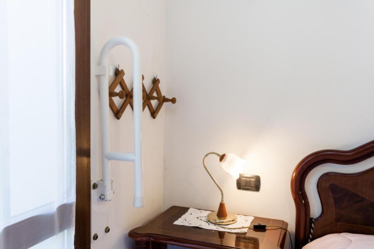 Ferienwohnung Relax In Collina Misano Adriatico Exterior foto